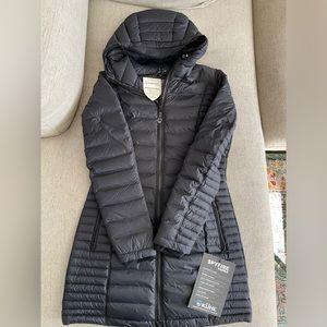 NWT Womens Kuhl Spyfire Parka Small